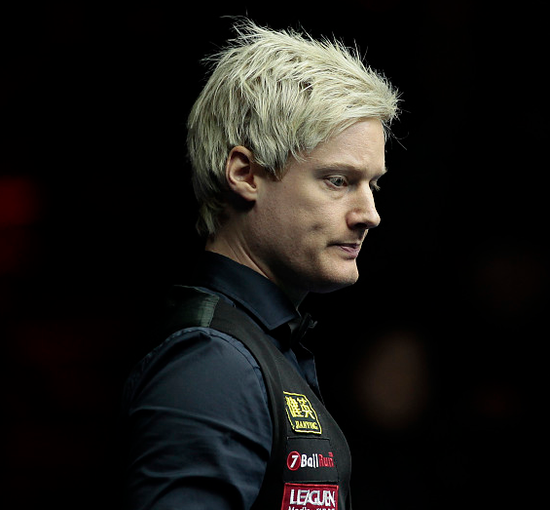 一个引人入 一个引人入