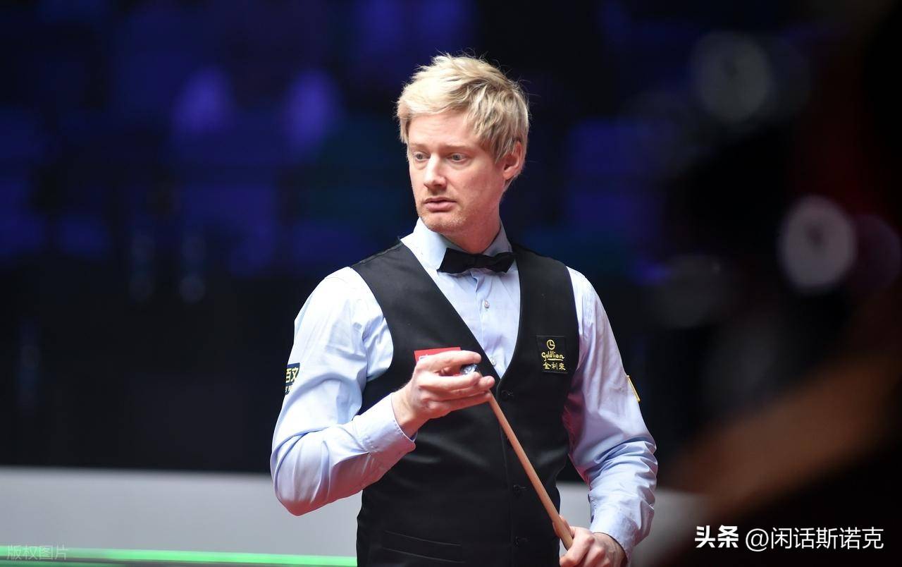 并成功吸引 并成功吸引