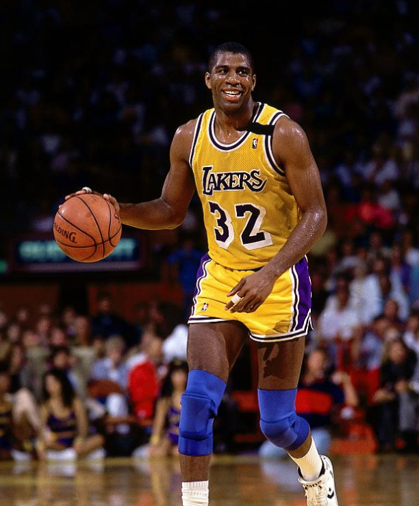 表现得更加 表现得更加